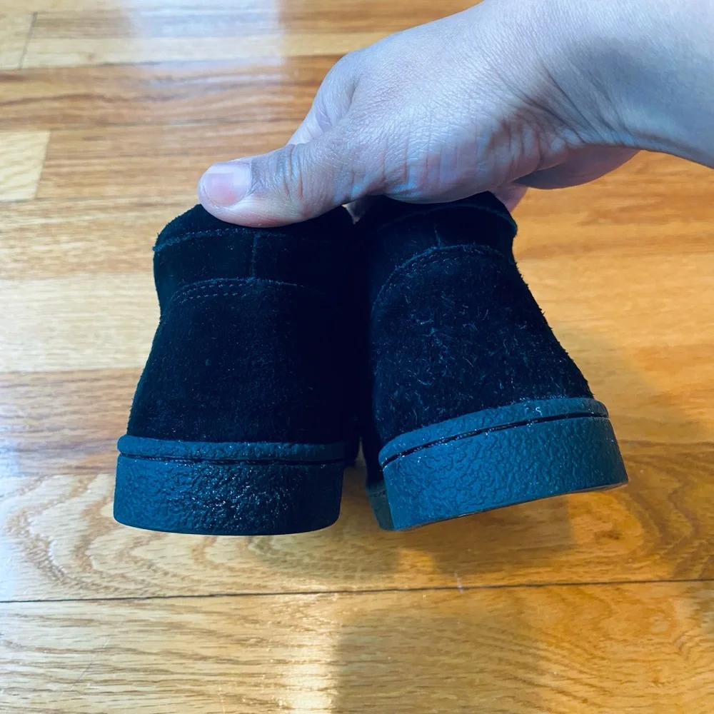 Hush Puppies BLACK slip on moccasins size 12.5
